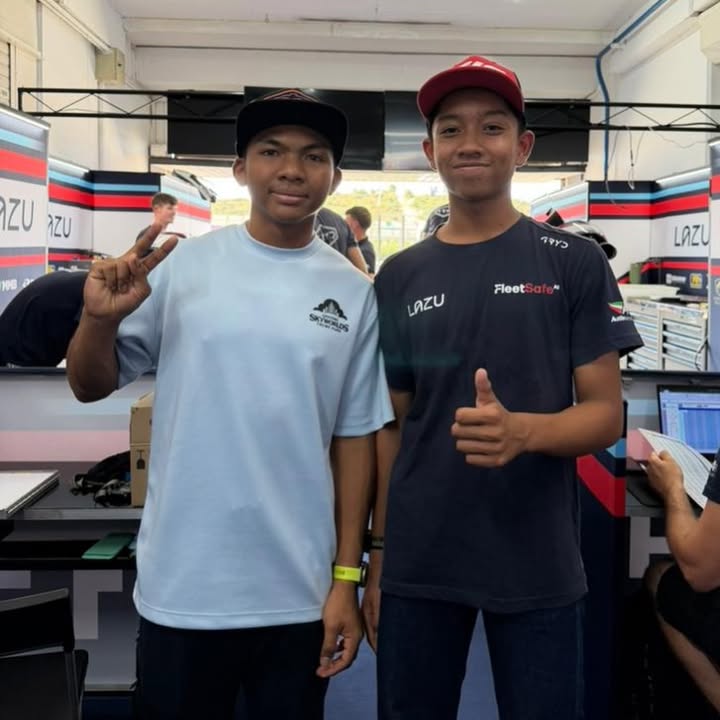 Sama tinggi? Opss Q4 lagi tinggi dari HD13…