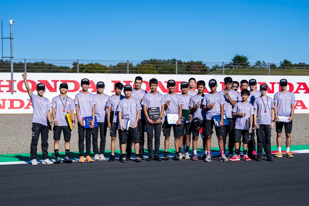 Thursday Track Walk at Motegi 🇯🇵 #SICRacing #ZKRacing…