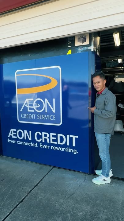 Morning from Japan 🇯🇵. Yes, we’re here!! #RacingForwardWithAEONCredit…