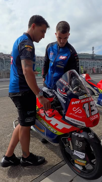 Time for Moto3 Practice session. #HD13 #RacingForwardWithAEONCredit