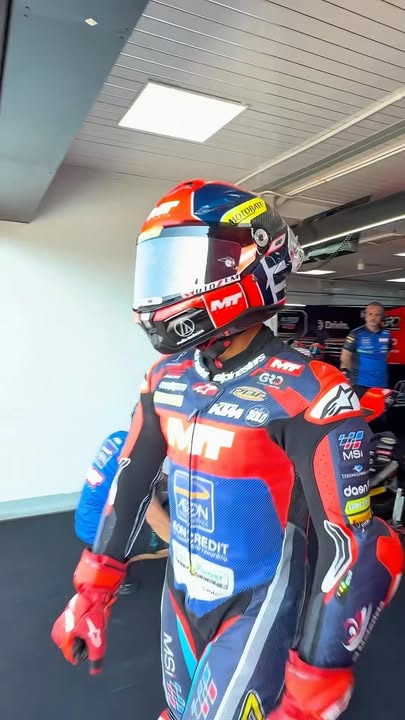 #IndonesianGP Free Practice 1 start now! #HD13 #RacingForwardWithAEONCredit