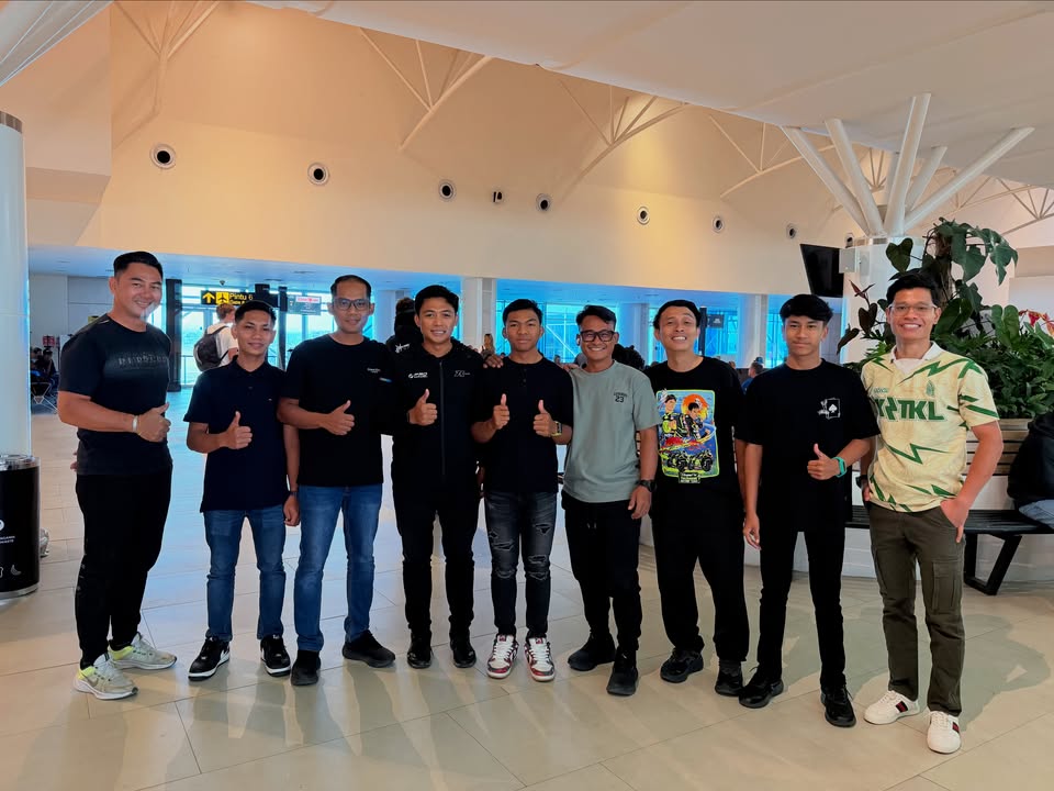The reunion of Malaysian crew and riders involved…