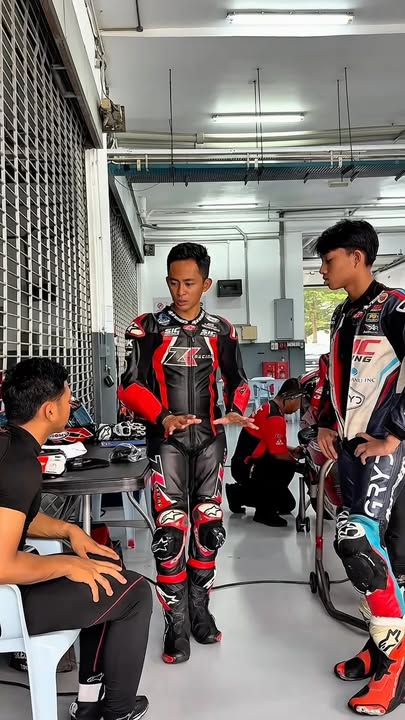 Hakim Danish, Qabil Irfan dan Qayyim Razin menjalani…